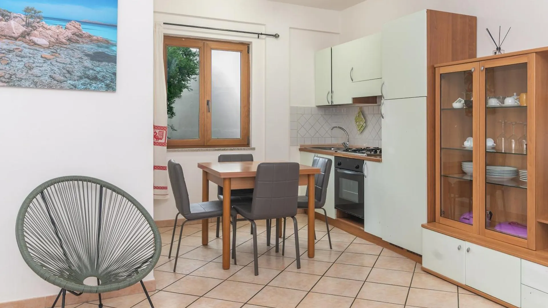 Apartment Guest House In The Center Of Olbia